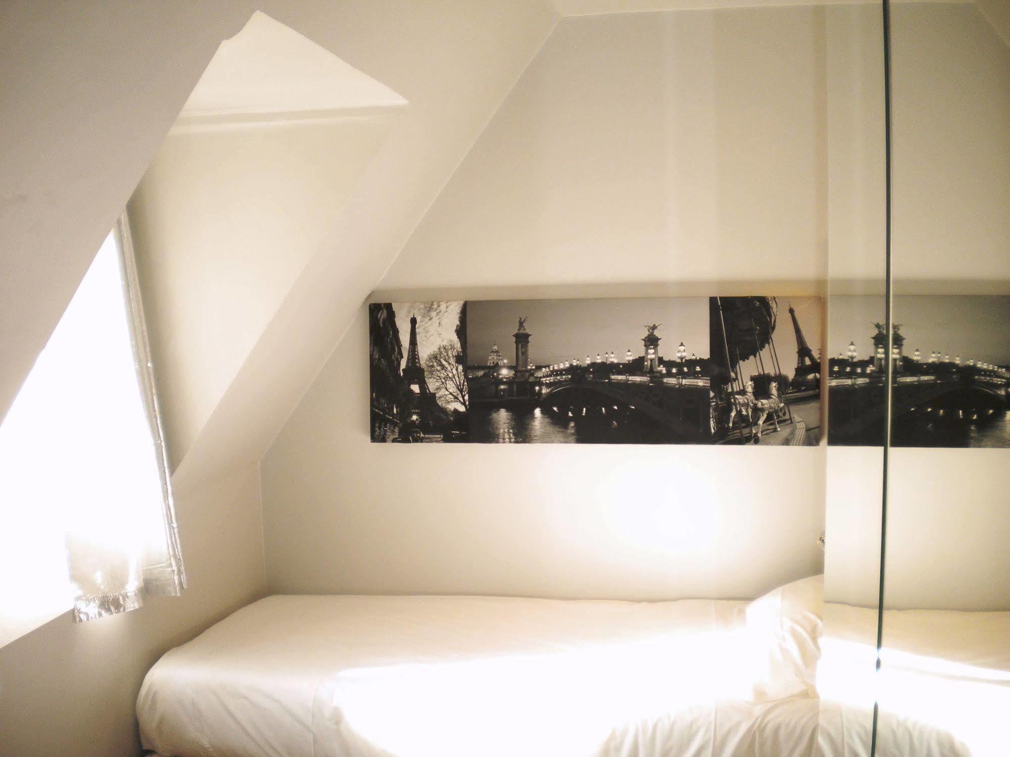 Hotel Tilde ปารีส ภายนอก รูปภาพ